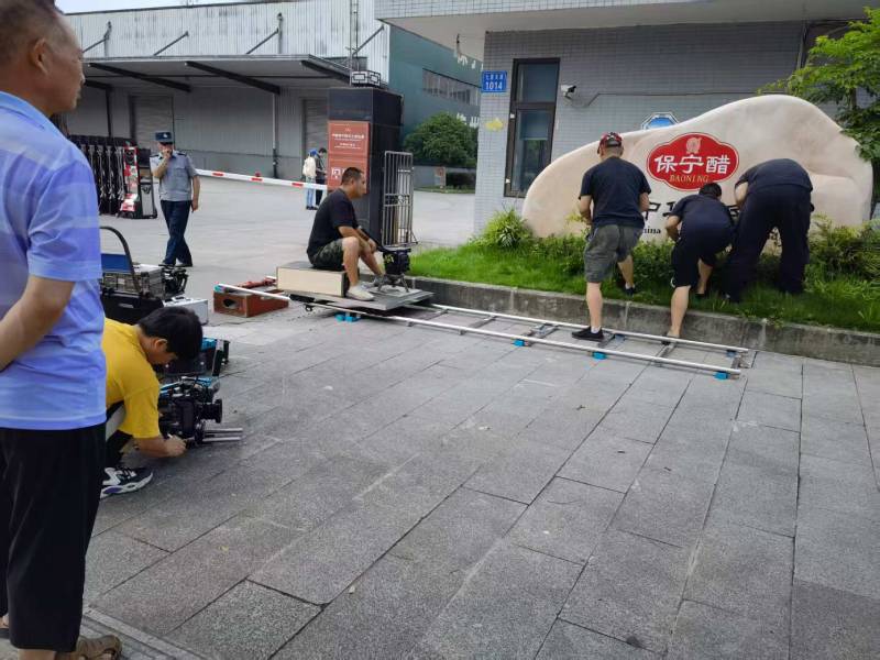锡山区广告片拍摄公司核心优势：全流程服务，让品牌广告片省心更出彩